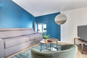 Luxury fully renovated apartment for 2!